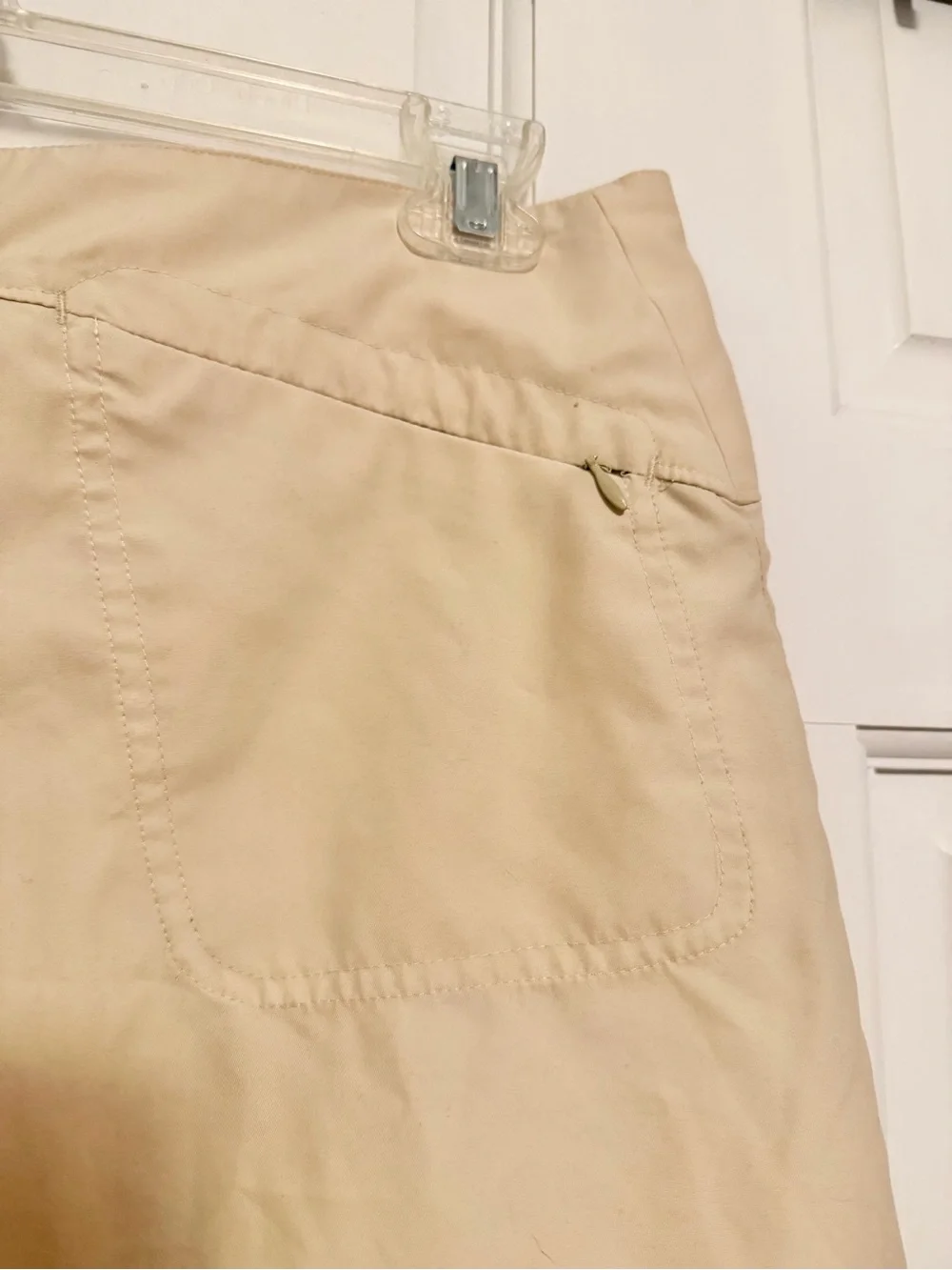Patagonia Women's Khaki Bermuda Hiking Shorts Size 6